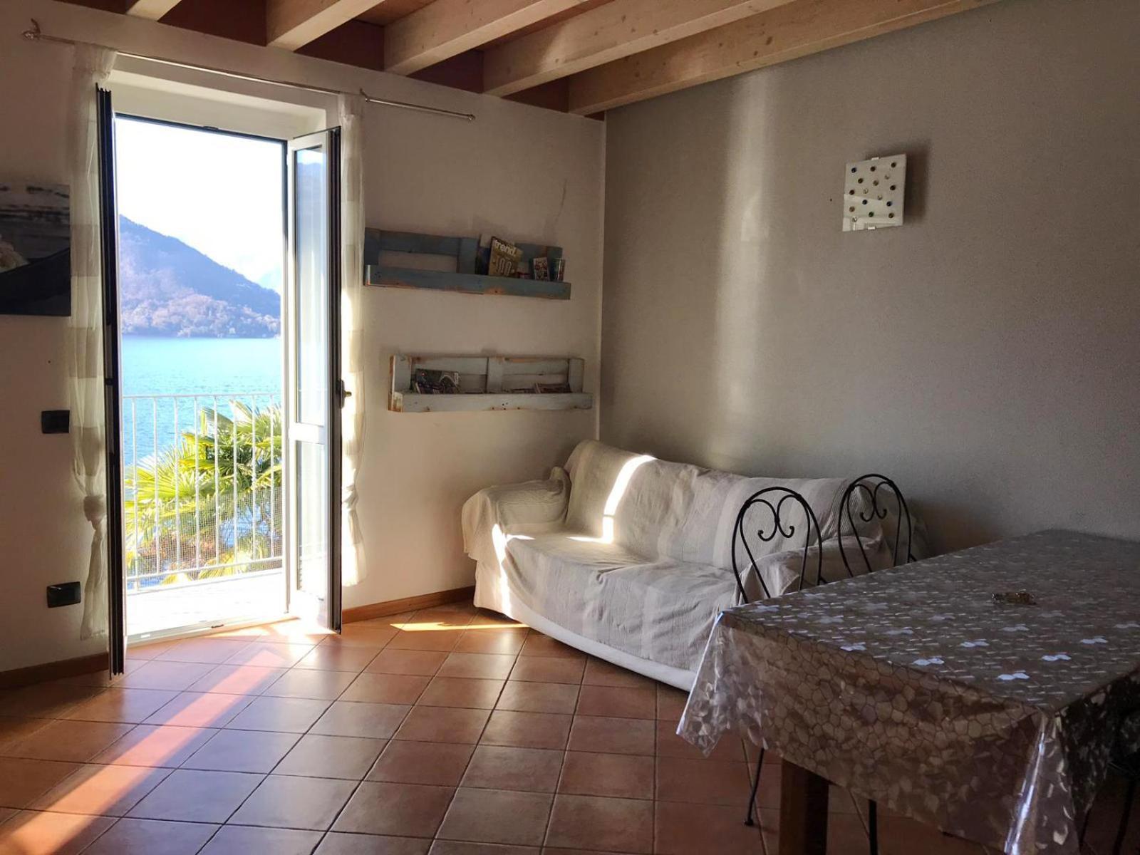 White Garden - Apartment With Access To The Lake Lierna Exterior photo